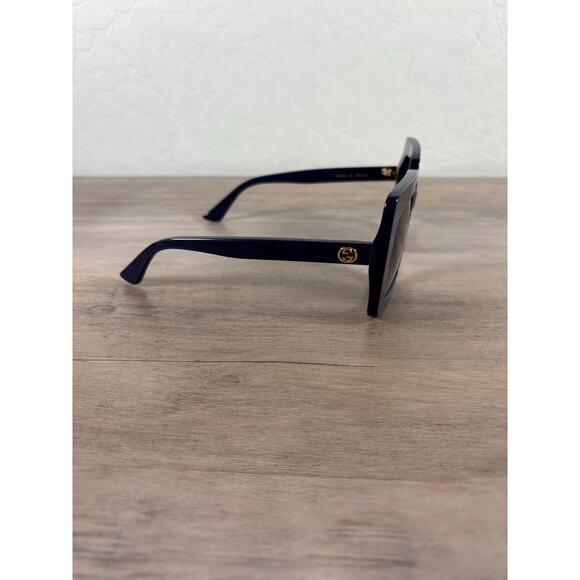 Gucci Women's Rectangular Blue Sunglasses GG0328S 007 53 25 145 EUC - Picture 6 of 9